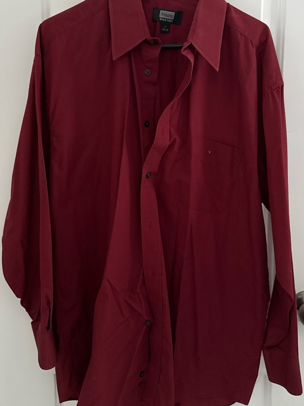 Haggar Men's Long-Sleeve Dress Shirt in Burgundy